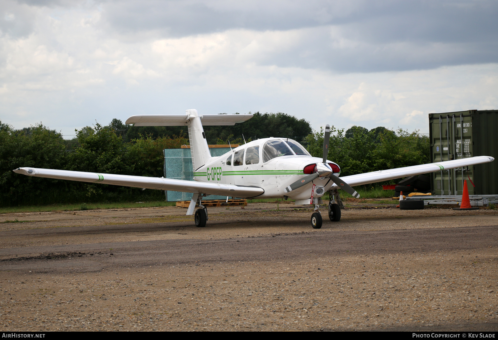 Aircraft Photo of G-OPEP | Piper PA-28RT-201T Turbo Arrow IV | AirHistory.net #450340