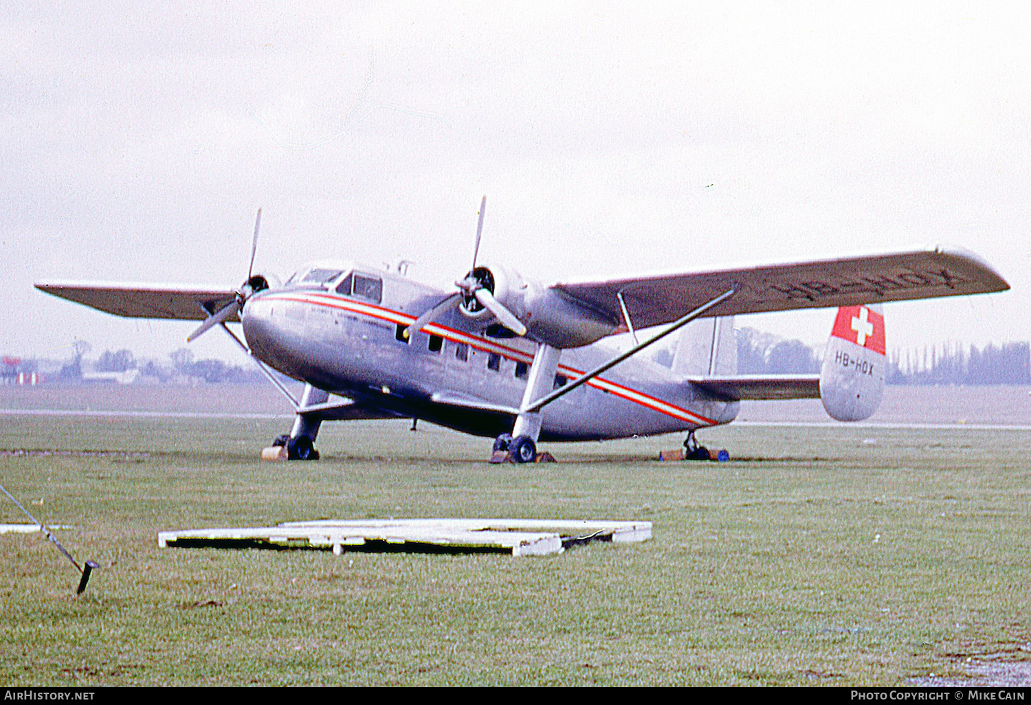 Aircraft Photo of HB-HOX | Scottish Aviation Twin Pioneer Series 1 | Schweizerische Grundbuchvermessung / Mensuration Cadastrale Suisse | AirHistory.net #450376