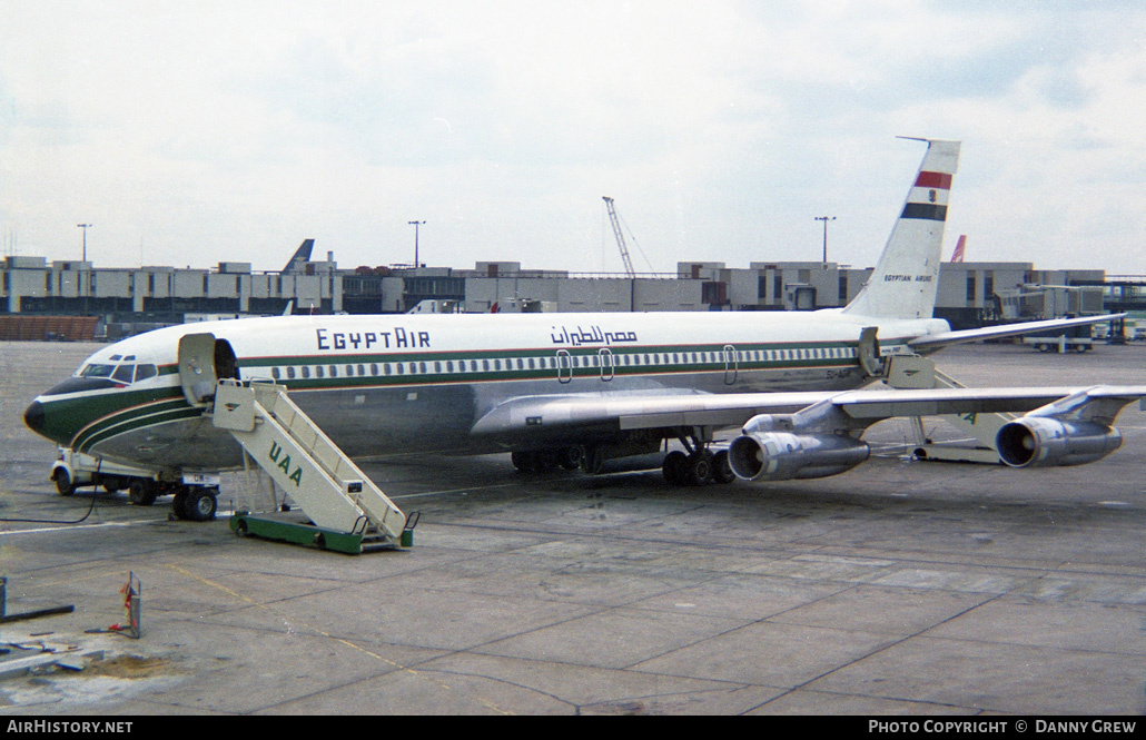 Aircraft Photo of SU-AOW | Boeing 707-366C | EgyptAir | AirHistory.net #450444