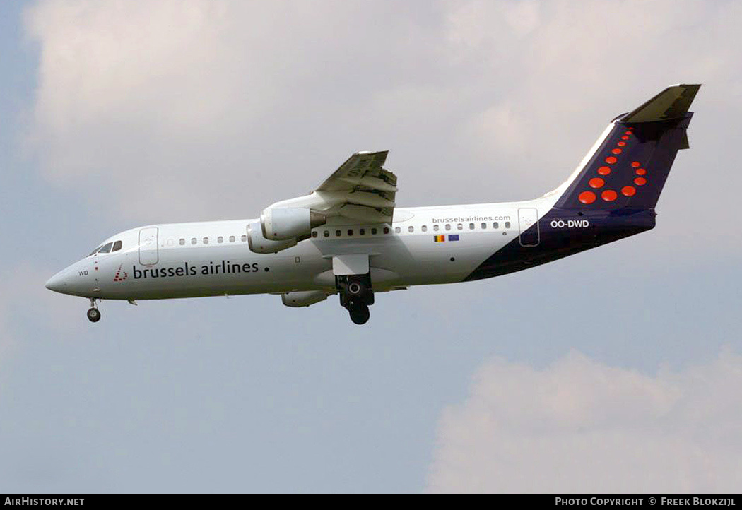 Aircraft Photo of OO-DWD | British Aerospace Avro 146-RJ100 | Brussels Airlines | AirHistory.net #450491