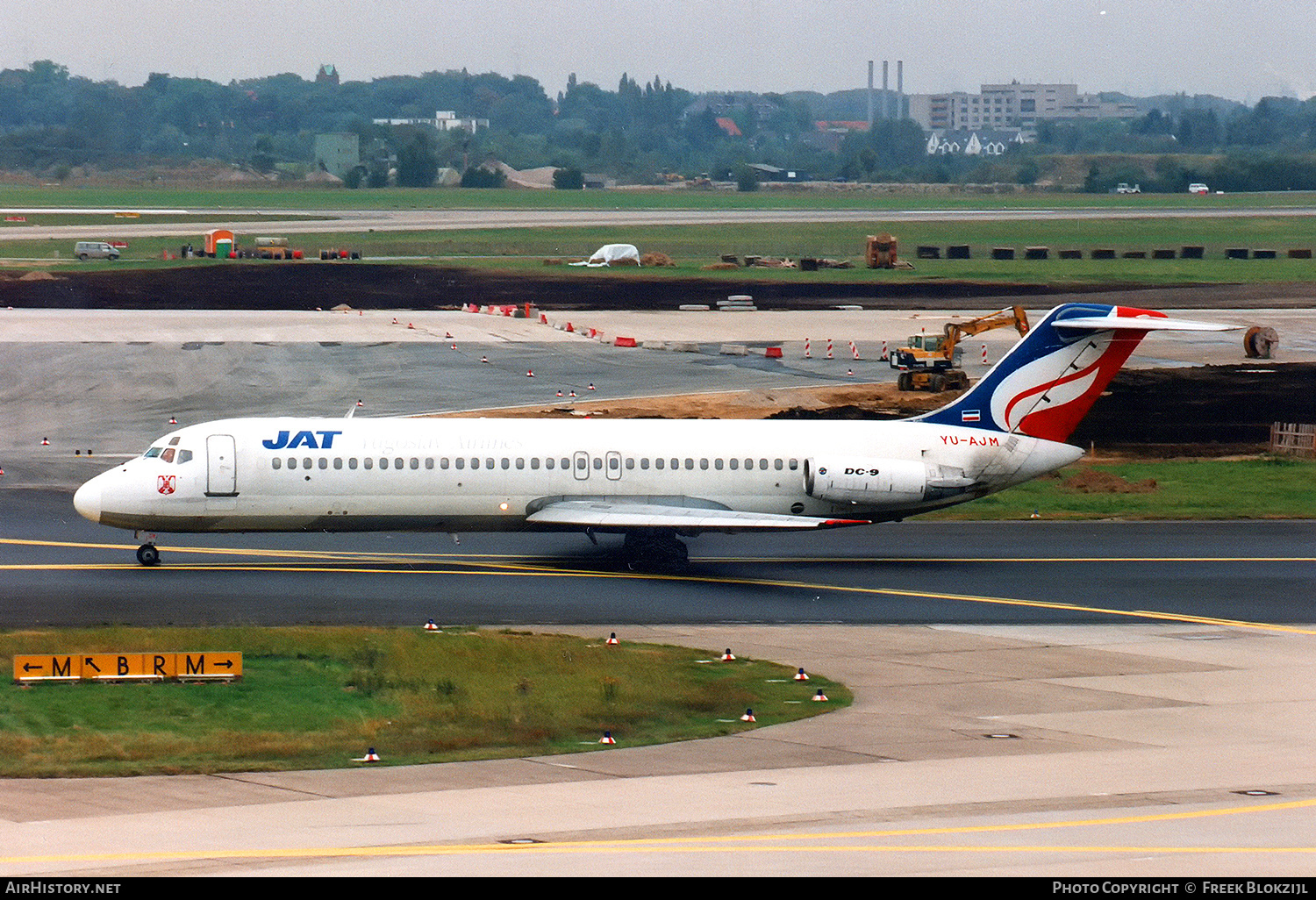 Aircraft Photo of YU-AJM | McDonnell Douglas DC-9-32 | JAT Yugoslav Airlines - Jugoslovenski Aerotransport | AirHistory.net #450531
