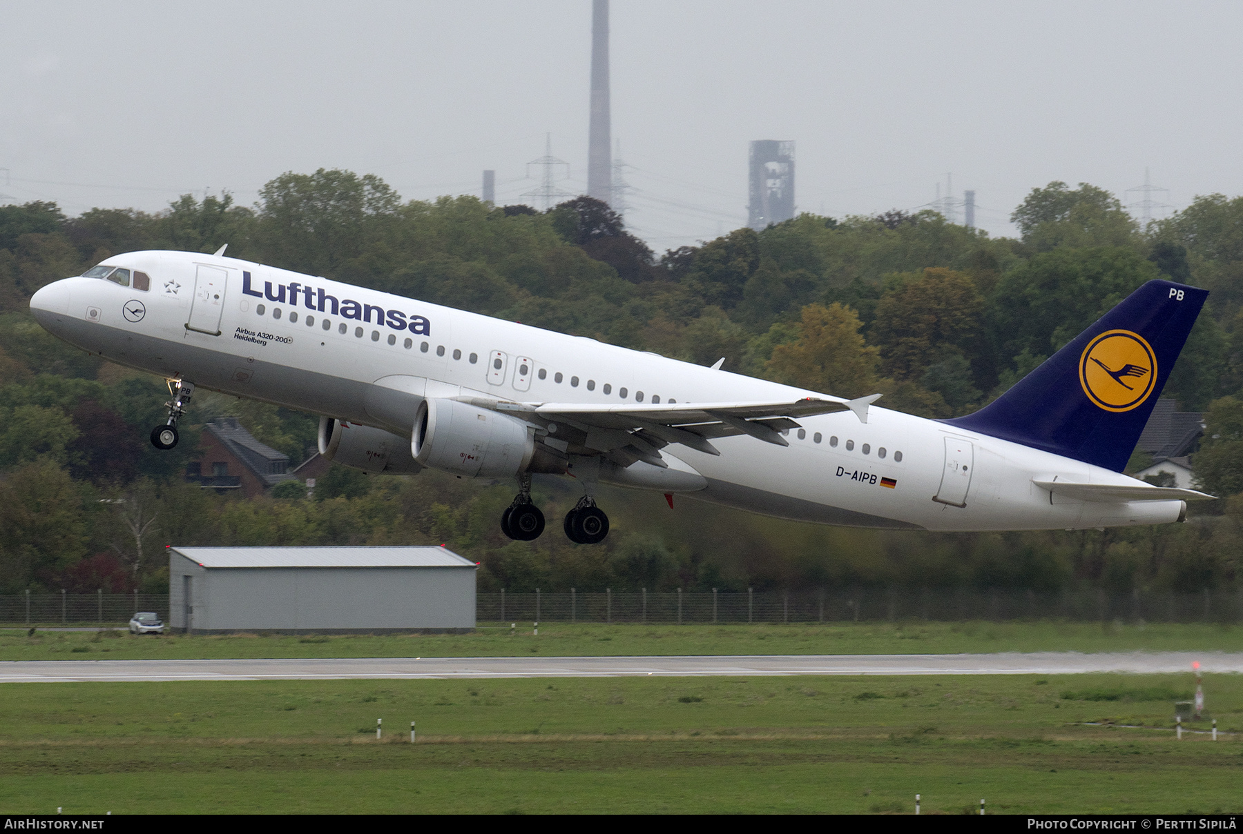 Aircraft Photo of D-AIPB | Airbus A320-211 | Lufthansa | AirHistory.net #450688
