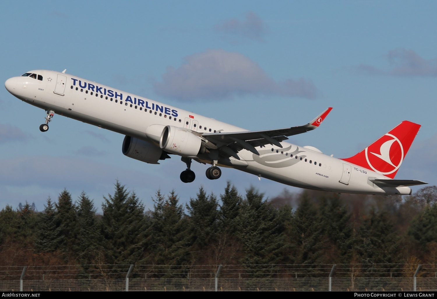 Aircraft Photo of TC-LSU | Airbus A321-271NX | Turkish Airlines | AirHistory.net #450696