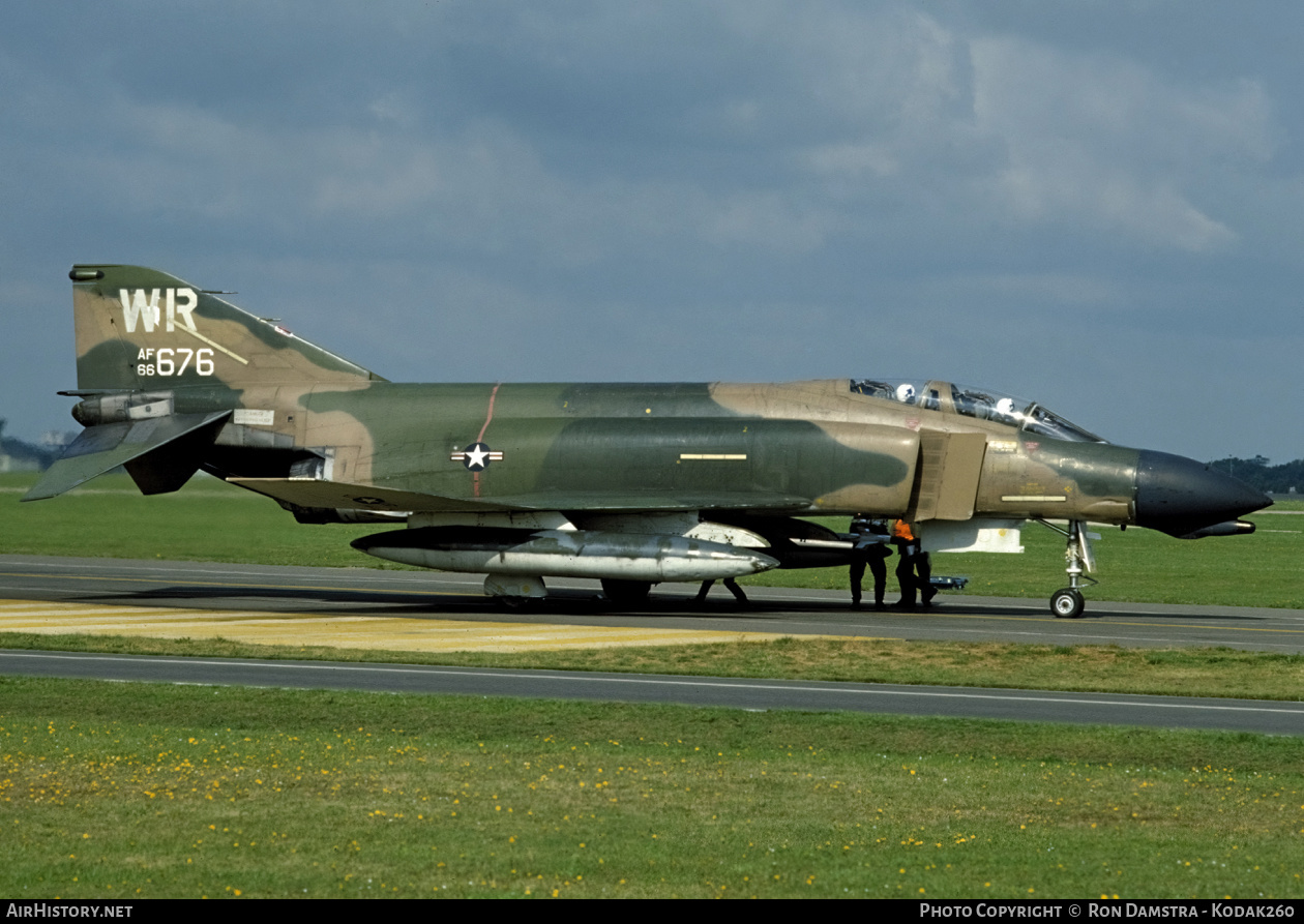 Aircraft Photo of 66-7676 / AF66-676 | McDonnell Douglas F-4D Phantom II | USA - Air Force | AirHistory.net #450738