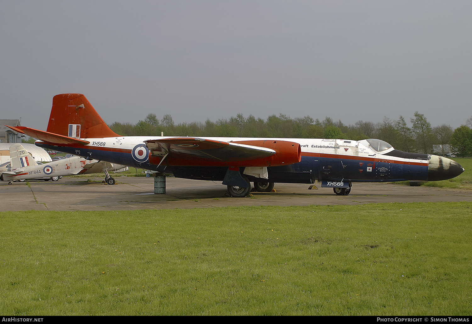 Aircraft Photo of XH568 | English Electric Canberra B2/6 | UK - Air Force | AirHistory.net #450805