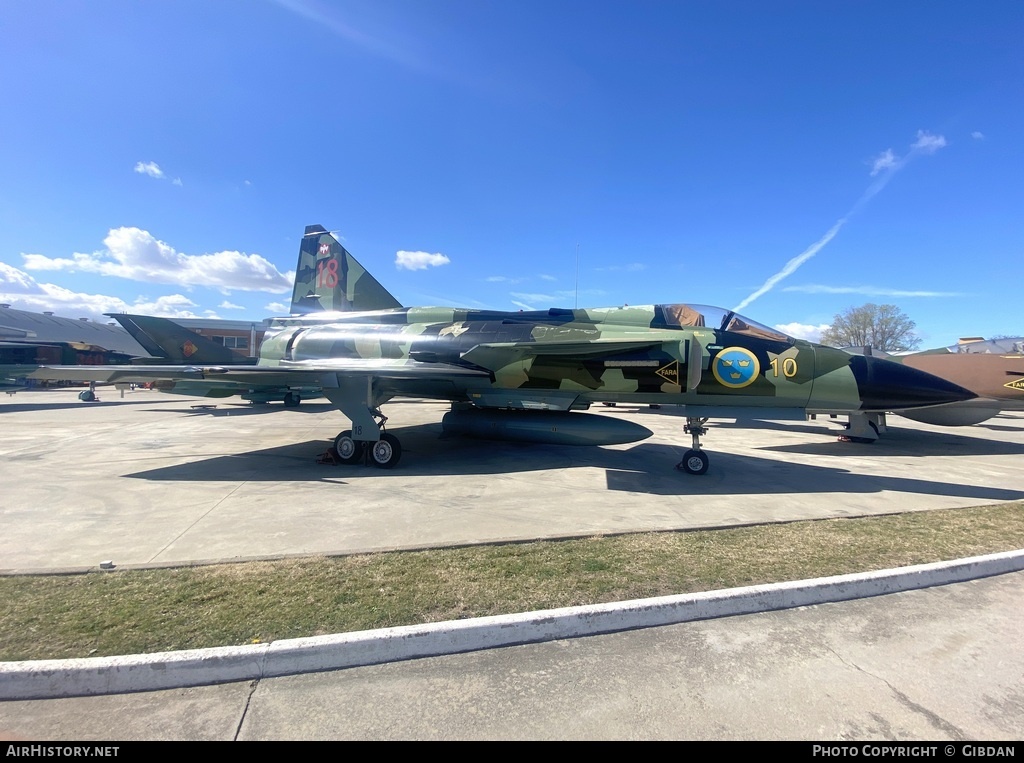 Aircraft Photo of 37074 | Saab AJ37 Viggen | Sweden - Air Force | AirHistory.net #450837