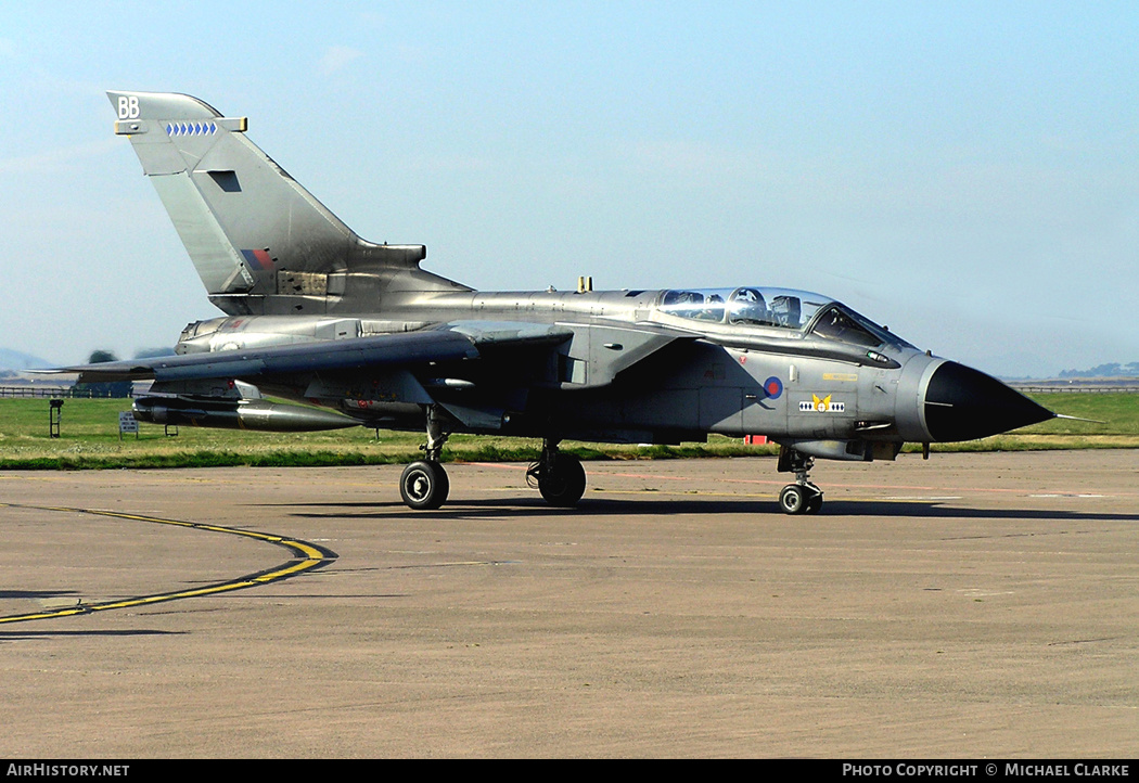 Aircraft Photo of ZA588 | Panavia Tornado GR4 | UK - Air Force | AirHistory.net #451022