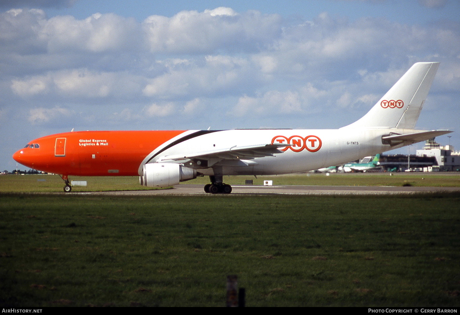 Aircraft Photo of G-TNTS | Airbus A300B4-103(F) | TNT Airways | AirHistory.net #451255