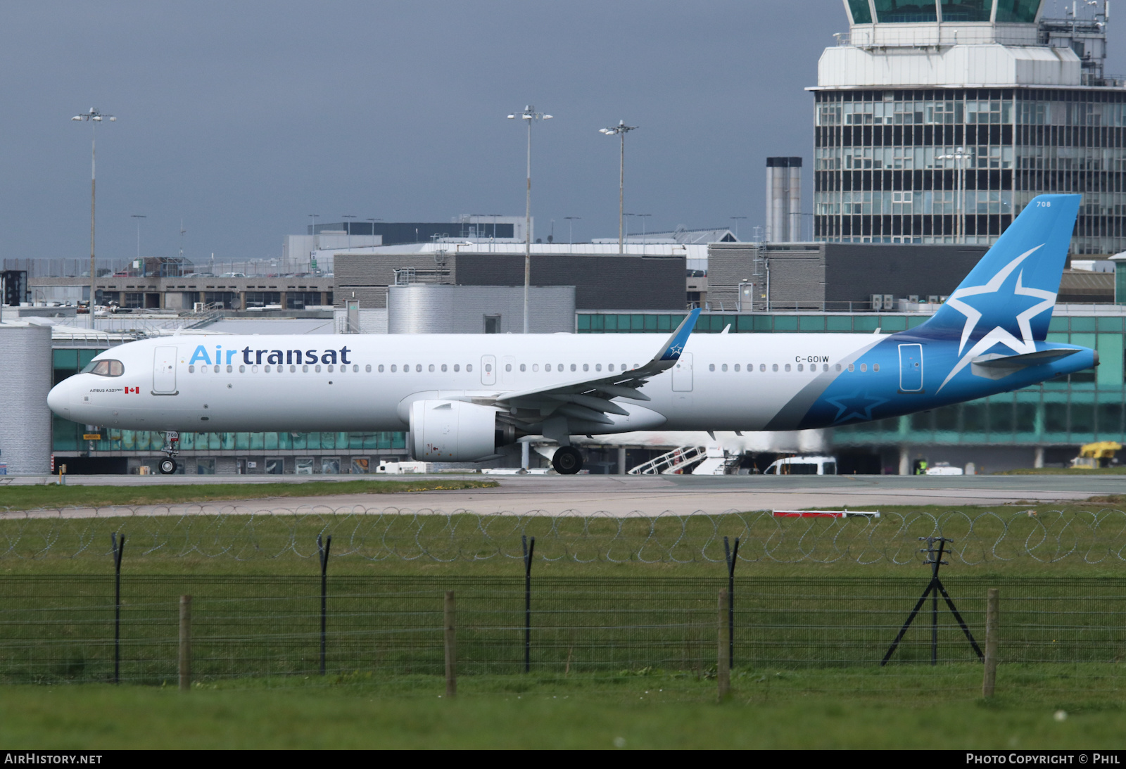 Aircraft Photo of C-GOIW | Airbus A321-271NX | Air Transat | AirHistory.net #451317