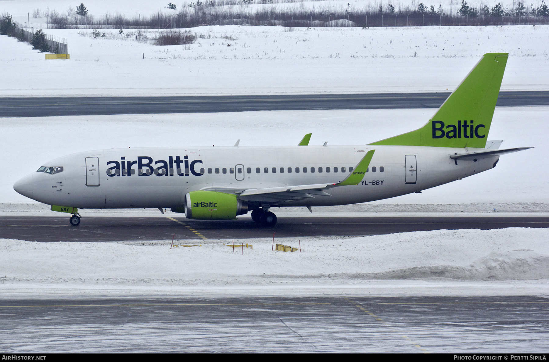 Aircraft Photo of YL-BBY | Boeing 737-36Q | AirBaltic | AirHistory.net #451326
