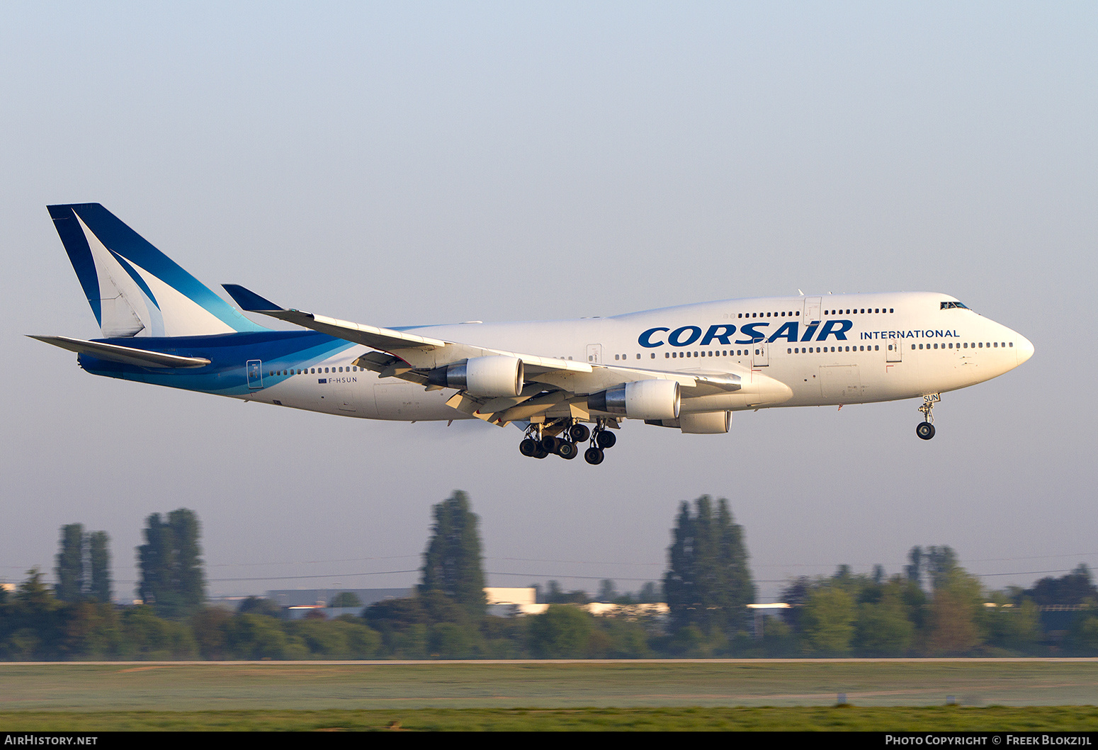 Aircraft Photo of F-HSUN | Boeing 747-422 | Corsair International | AirHistory.net #451405