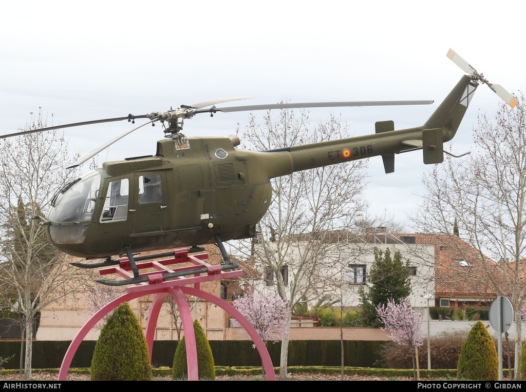Aircraft Photo of HA.15-37 | MBB BO-105ATH | Spain - Army | AirHistory.net #451412