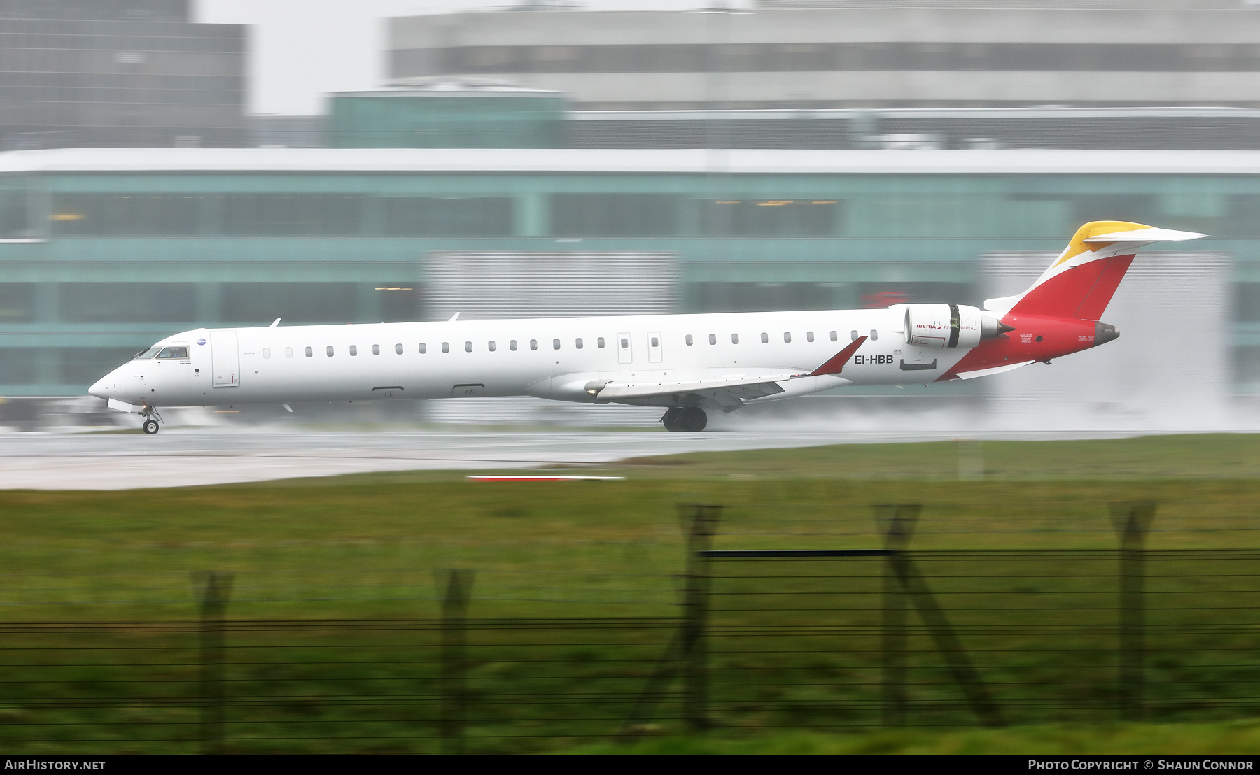 Aircraft Photo of EI-HBB | Bombardier CRJ-1000 (CL-600-2E25) | AirHistory.net #451491