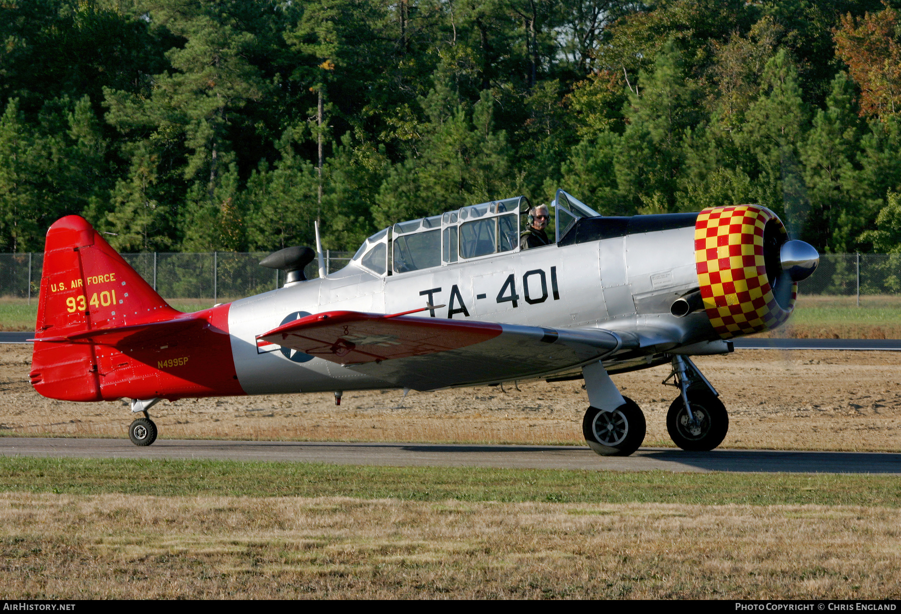 Aircraft Photo of N4995P / 93401 | North American T-6G Texan | USA - Air Force | AirHistory.net #451541