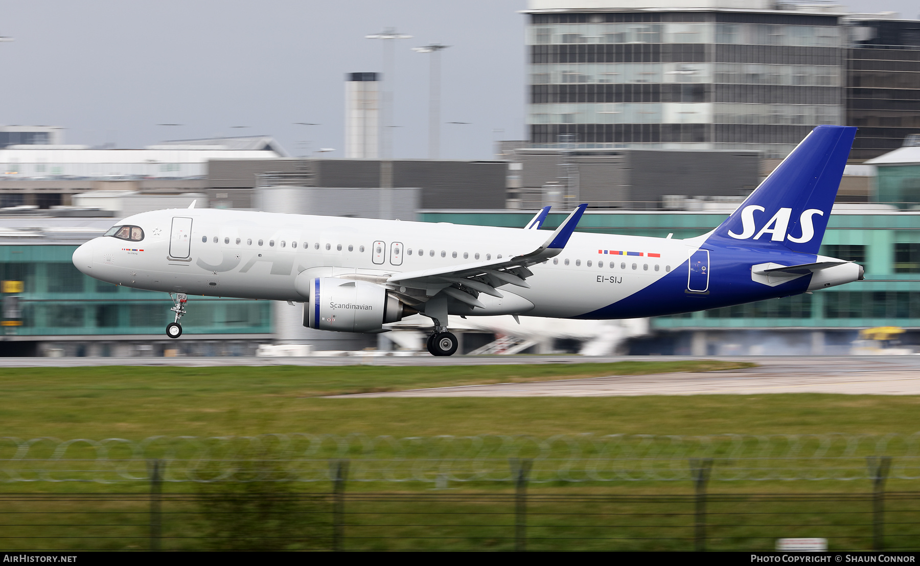 Aircraft Photo of EI-SIJ | Airbus A320-251N | Scandinavian Airlines - SAS | AirHistory.net #451544