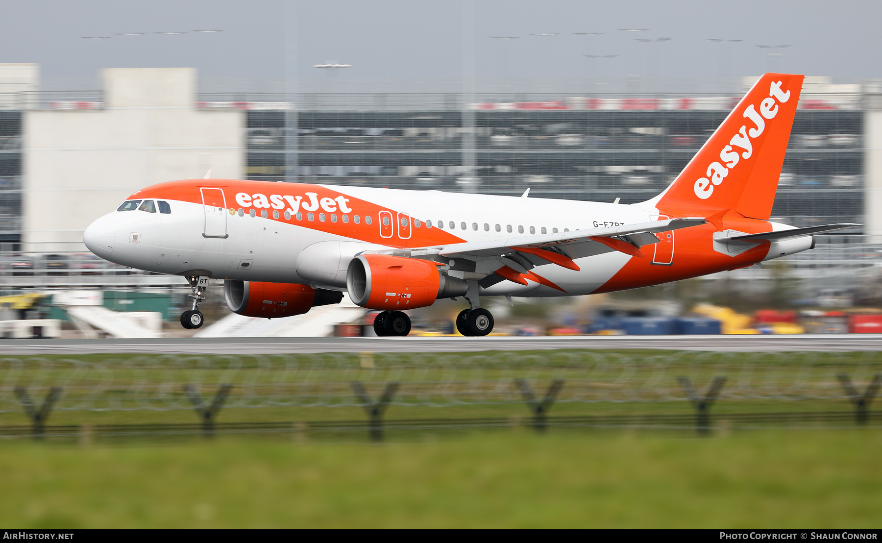 Aircraft Photo of G-EZBT | Airbus A319-111 | EasyJet | AirHistory.net #451627