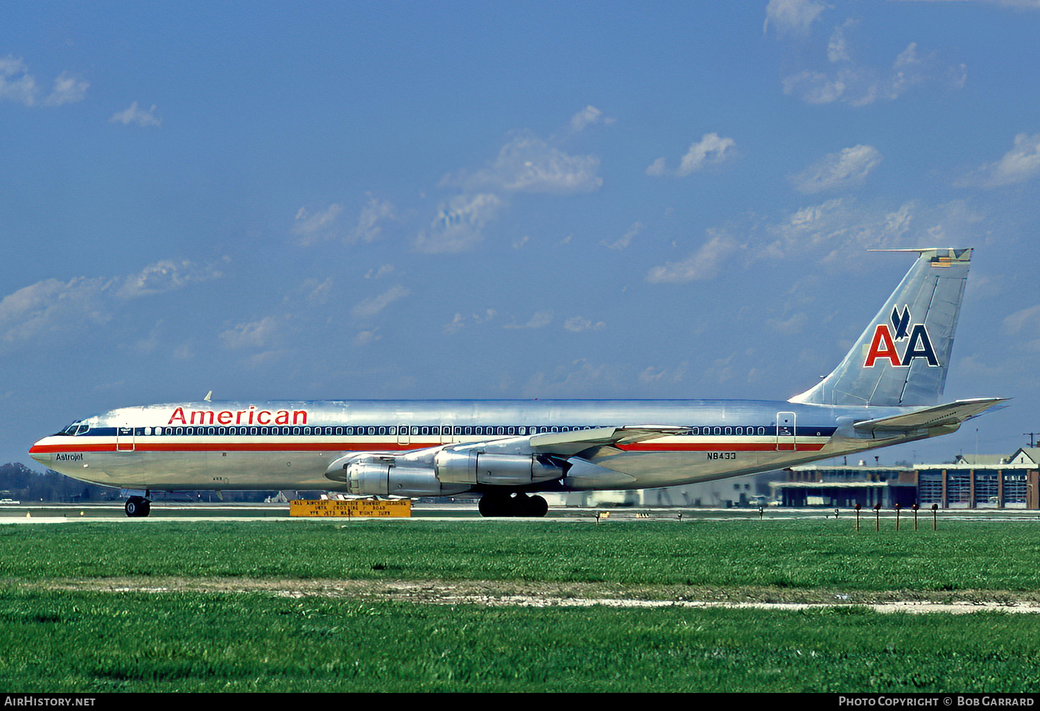 Aircraft Photo of N8433 | Boeing 707-323B | American Airlines | AirHistory.net #451775
