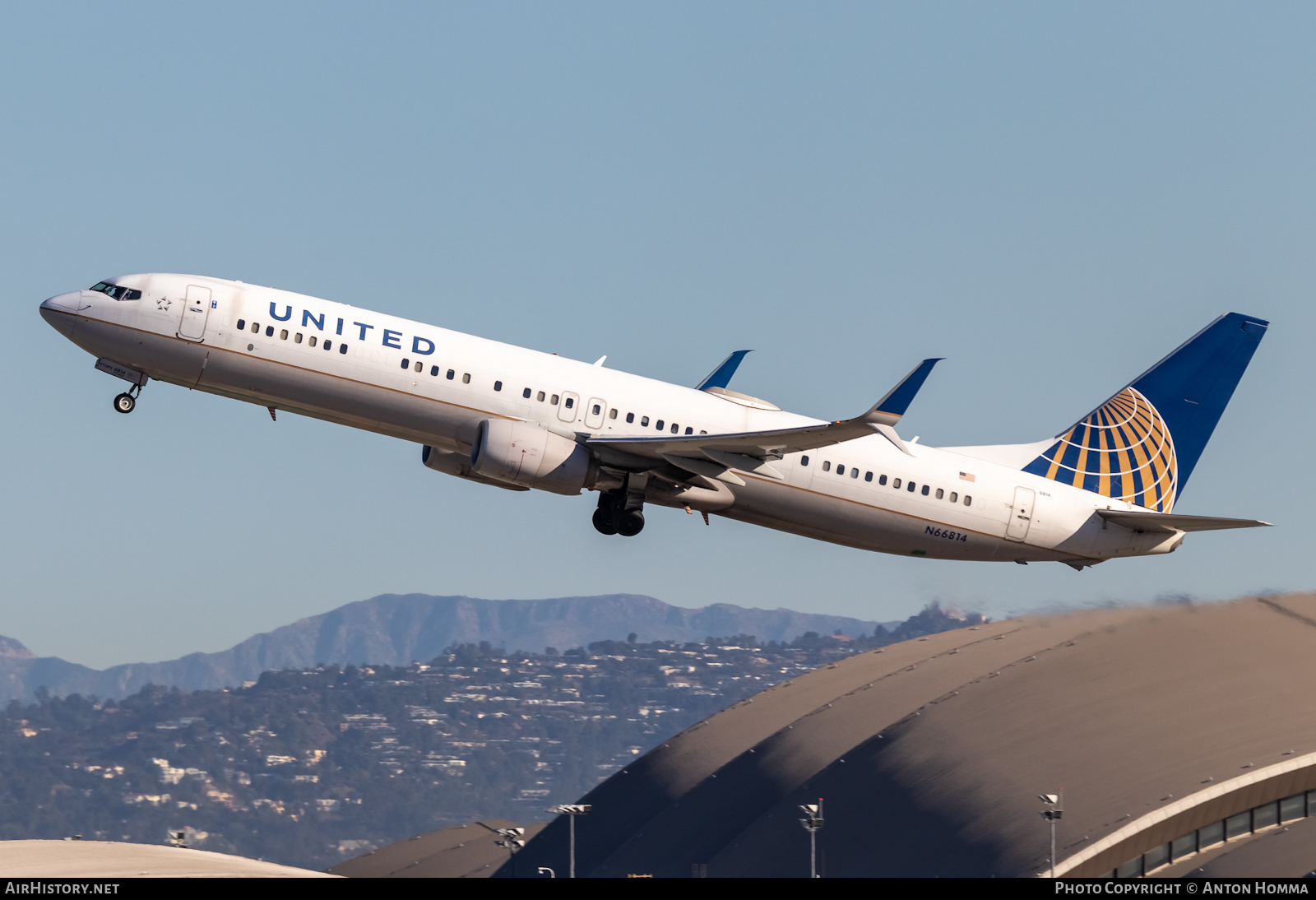 Aircraft Photo of N66814 | Boeing 737-924/ER | United Airlines | AirHistory.net #451974