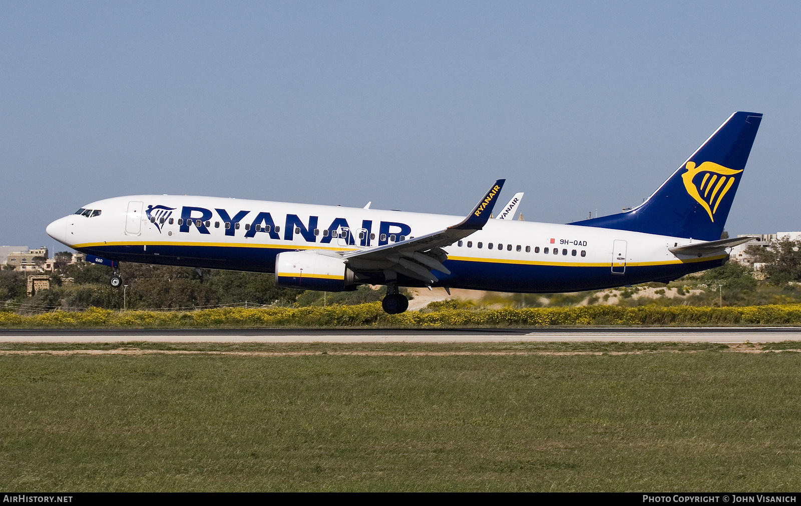 Aircraft Photo of 9H-QAD | Boeing 737-800 | Ryanair | AirHistory.net #452012