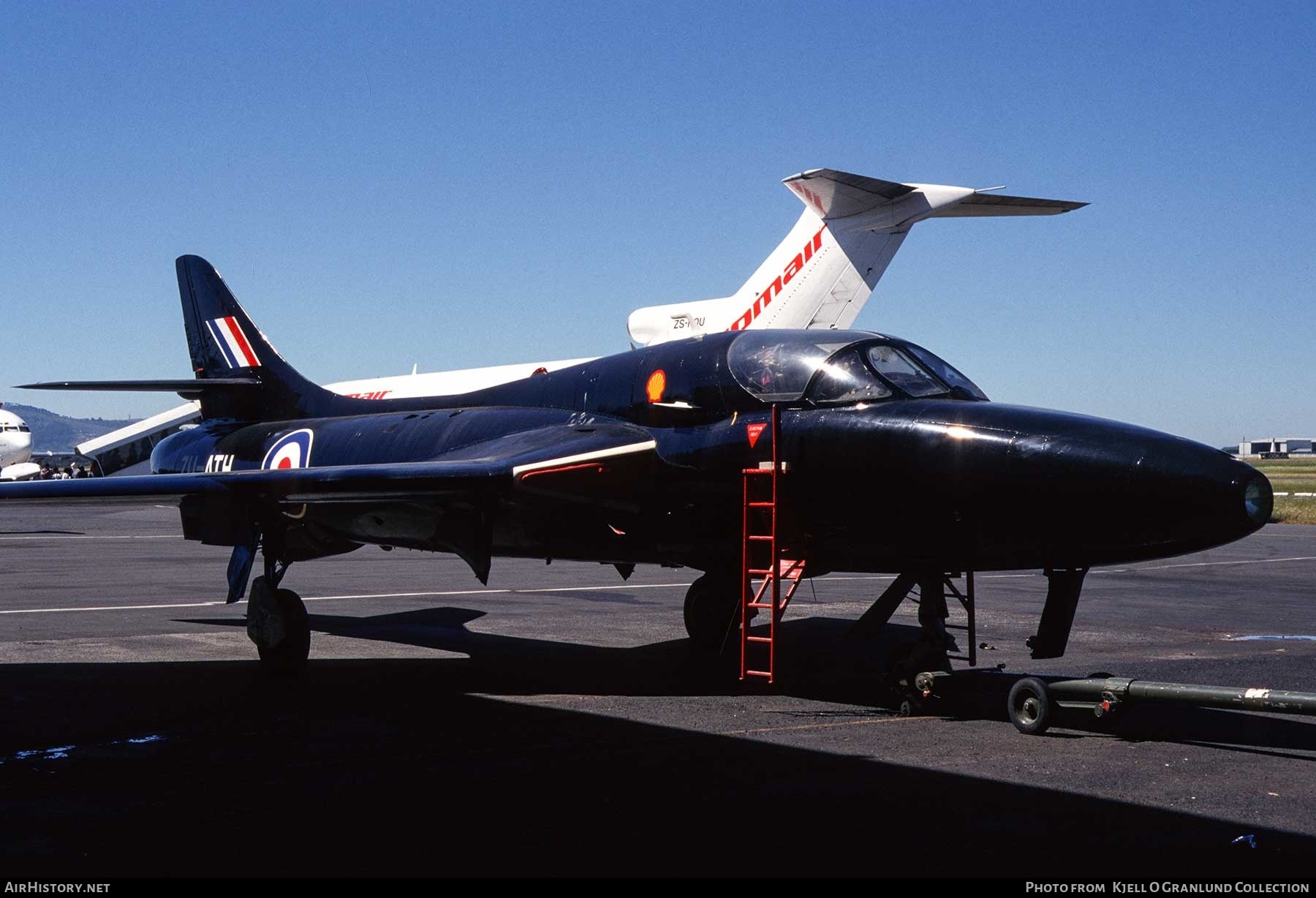 Aircraft Photo of ZU-ATH | Hawker Hunter T8C | UK - Navy | AirHistory.net #452014