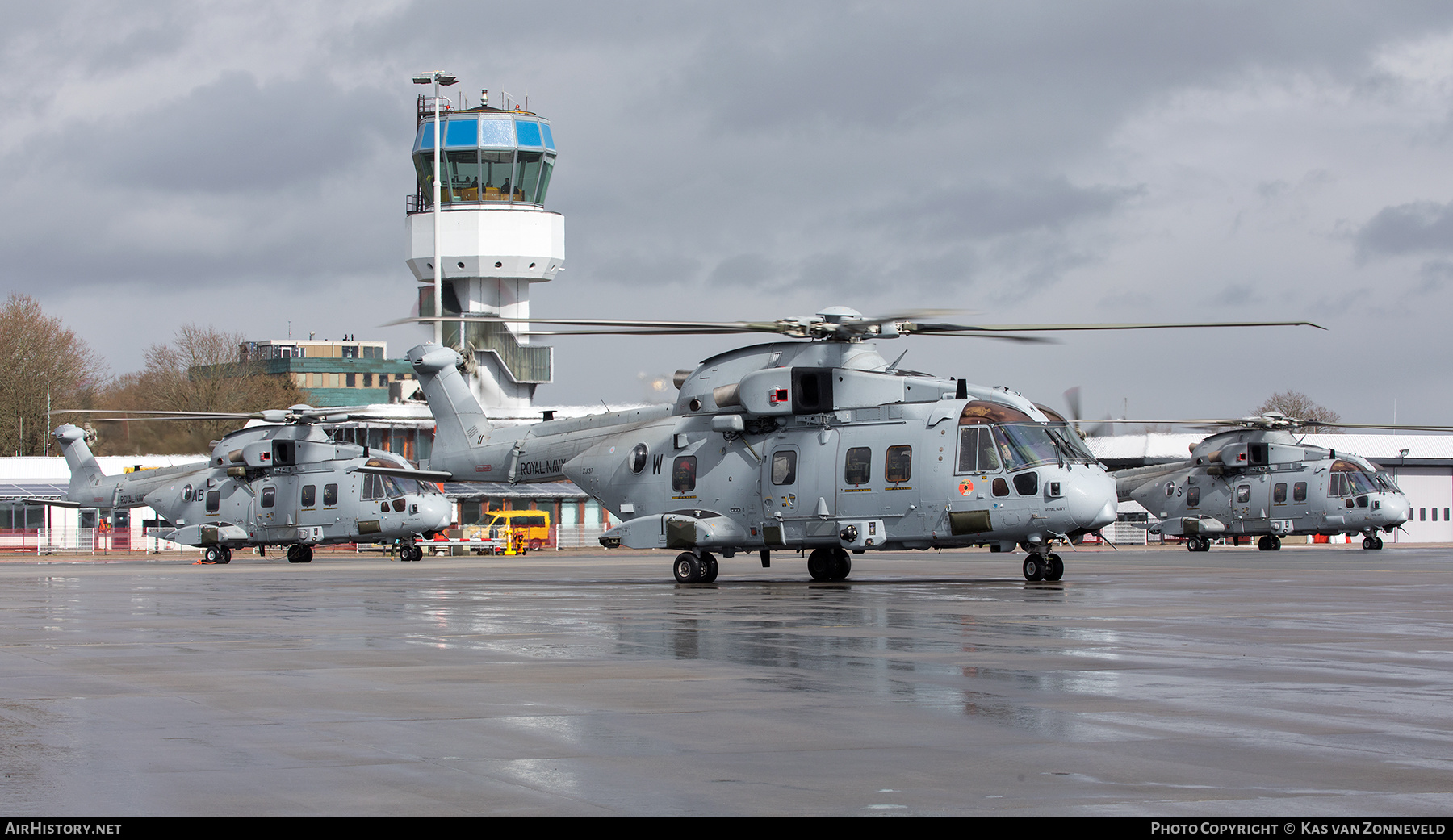 Aircraft Photo of ZJ137 | EHI EH101-411 Merlin HC4 | UK - Navy | AirHistory.net #452160