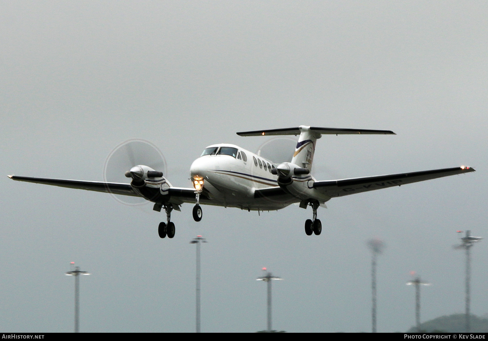 Aircraft Photo of G-KVIP | Beech 200 Super King Air | Centreline Air | Capital Air Ambulance | AirHistory.net #452169