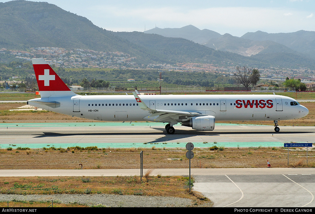 Aircraft Photo of HB-ION | Airbus A321-212 | Swiss International Air Lines | AirHistory.net #452355