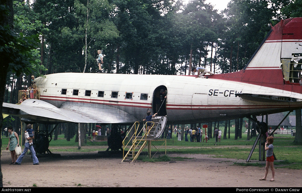 Aircraft Photo of SE-CFW | Douglas DC-3D | AirHistory.net #452375