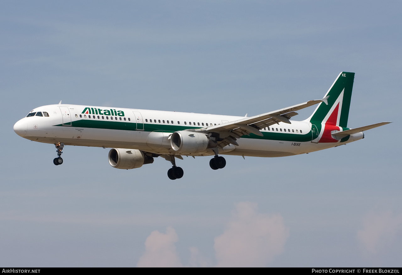 Aircraft Photo of I-BIXE | Airbus A321-112 | Alitalia | AirHistory.net #452395