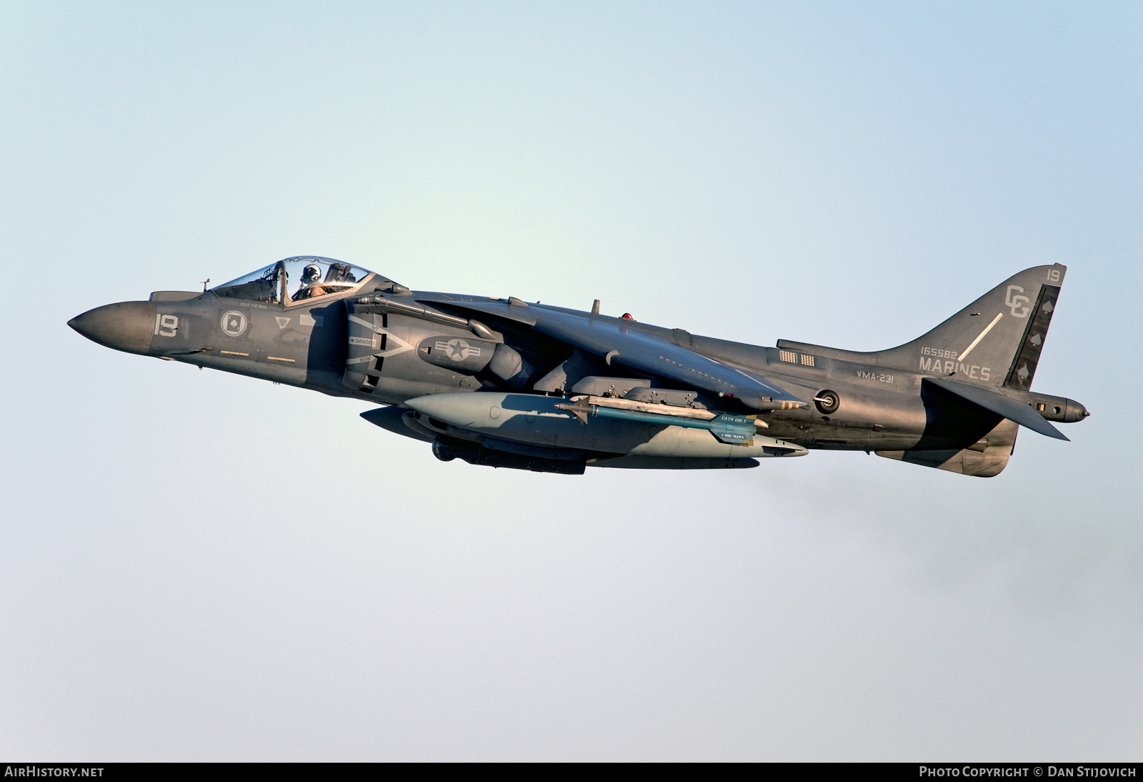 Aircraft Photo of 165582 | Boeing AV-8B(R) Harrier II+ | USA - Marines | AirHistory.net #452441