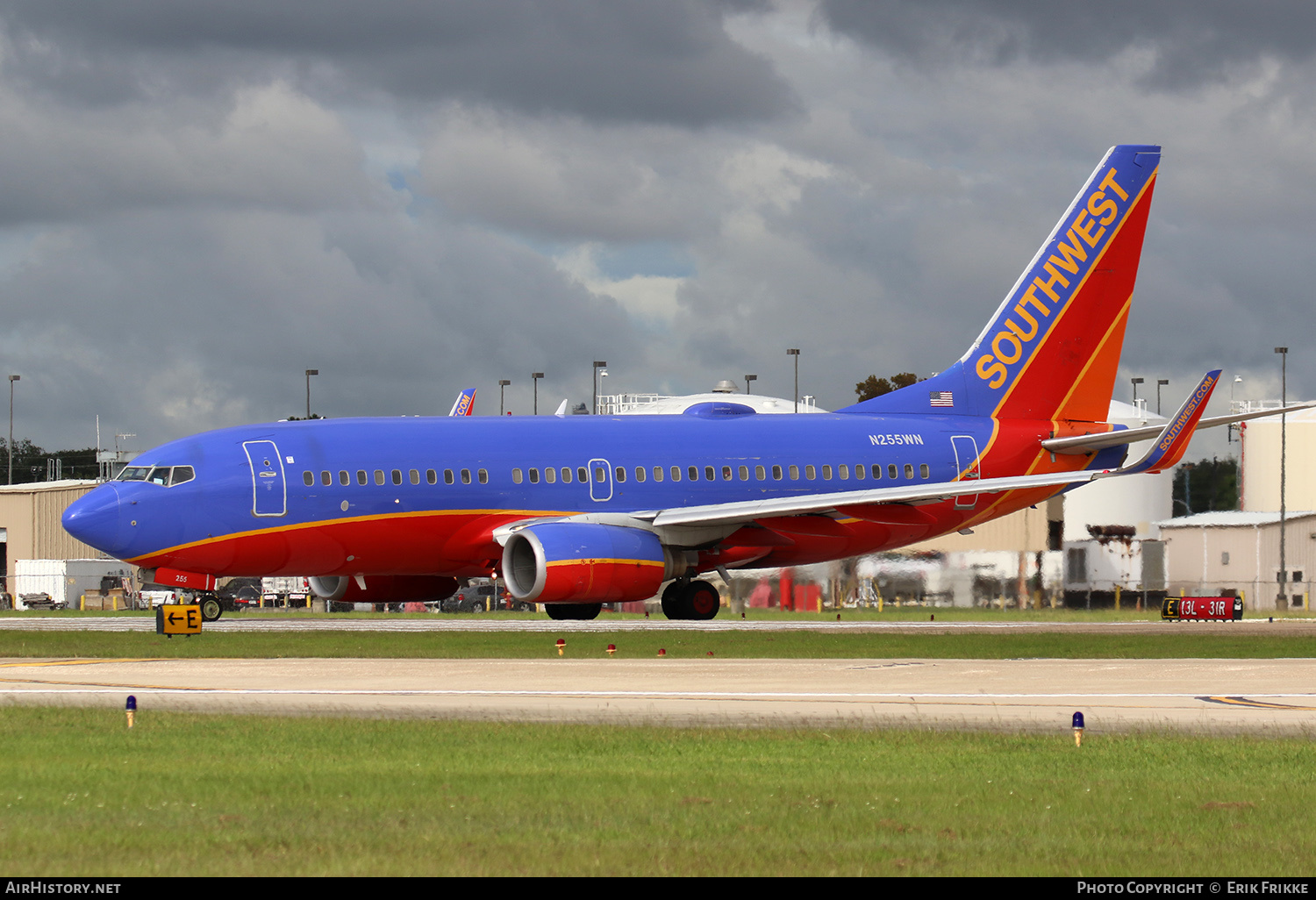 Aircraft Photo of N255WN | Boeing 737-7H4 | Southwest Airlines | AirHistory.net #452486