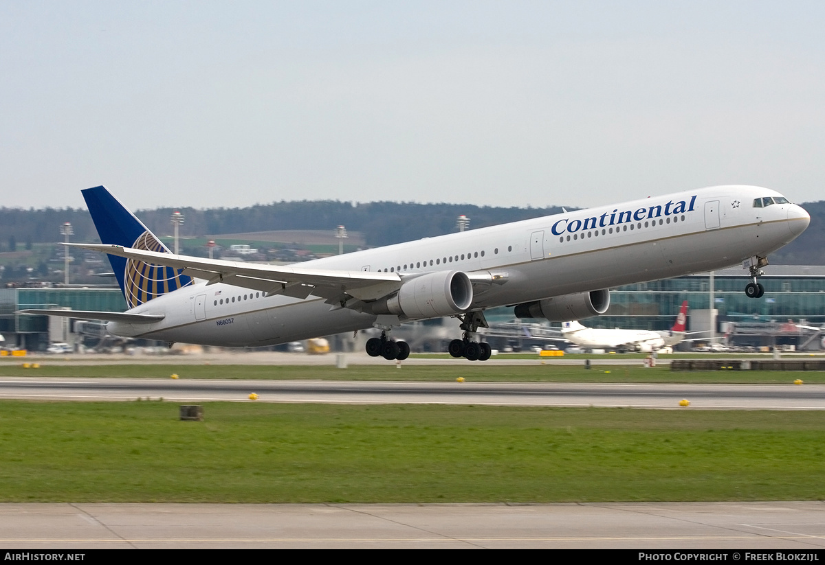 Aircraft Photo of N66057 | Boeing 767-424/ER | Continental Airlines | AirHistory.net #452523