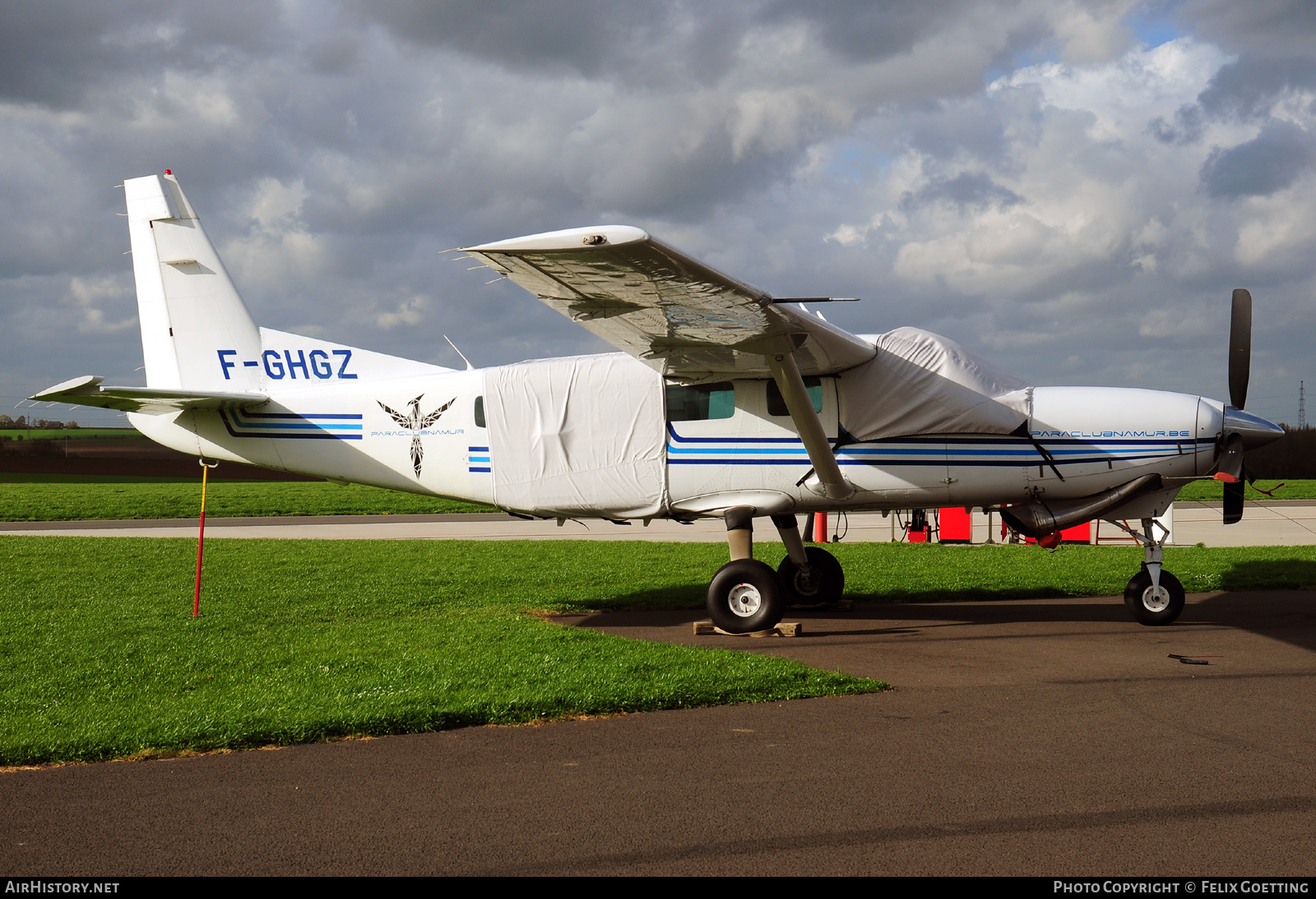 Aircraft Photo of F-GHGZ | Cessna 208 Caravan I | Paraclub Namur | AirHistory.net #452592