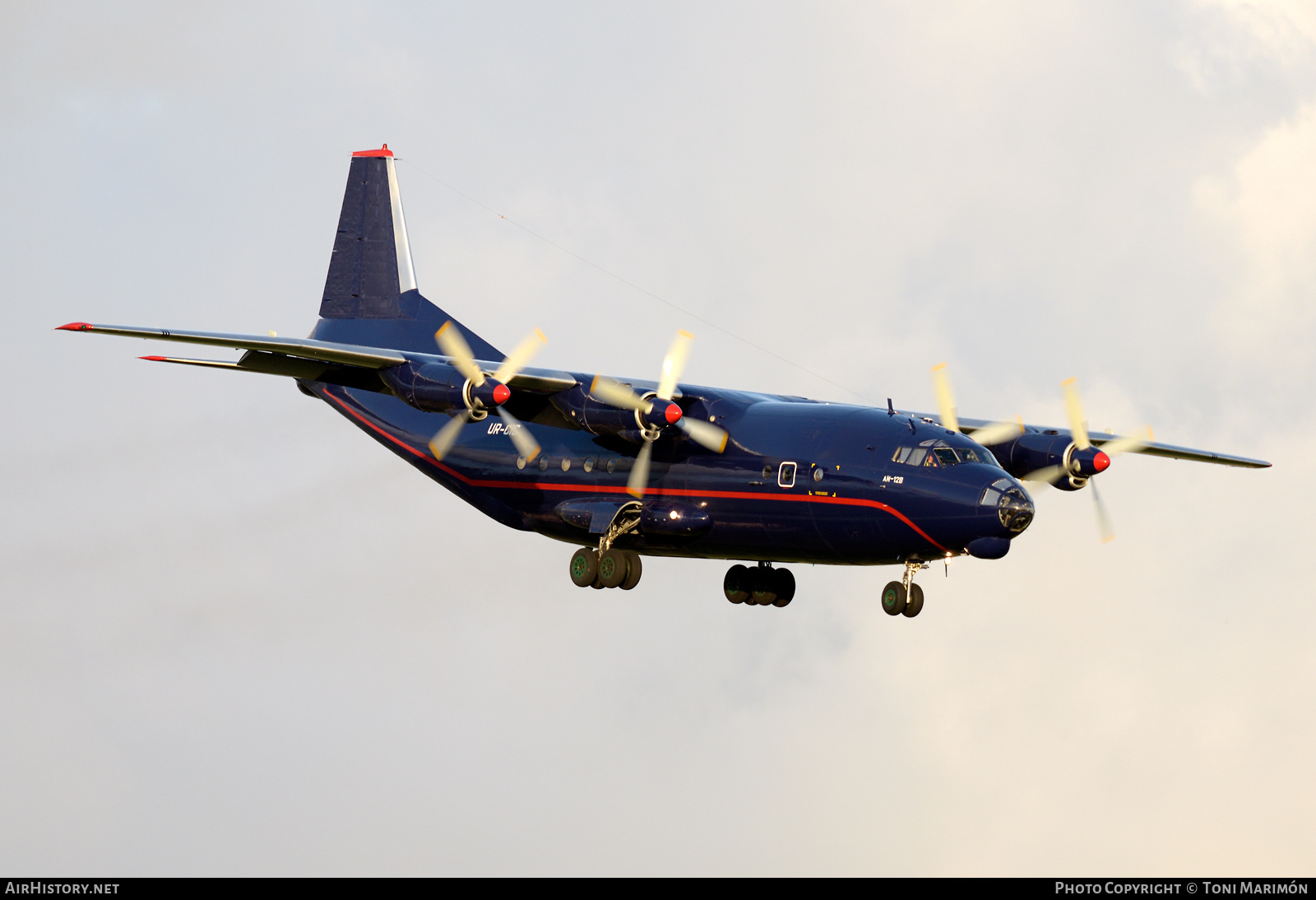 Aircraft Photo of UR-CIC | Antonov An-12BK | AirHistory.net #452616