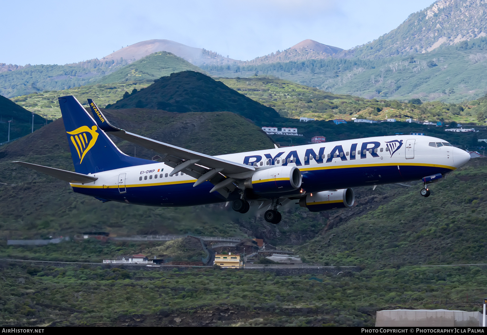 Aircraft Photo of EI-DWP | Boeing 737-8AS | Ryanair | AirHistory.net #452629