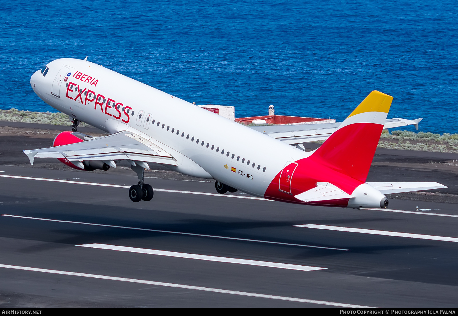 Aircraft Photo of EC-JFG | Airbus A320-214 | Iberia Express | AirHistory.net #452650