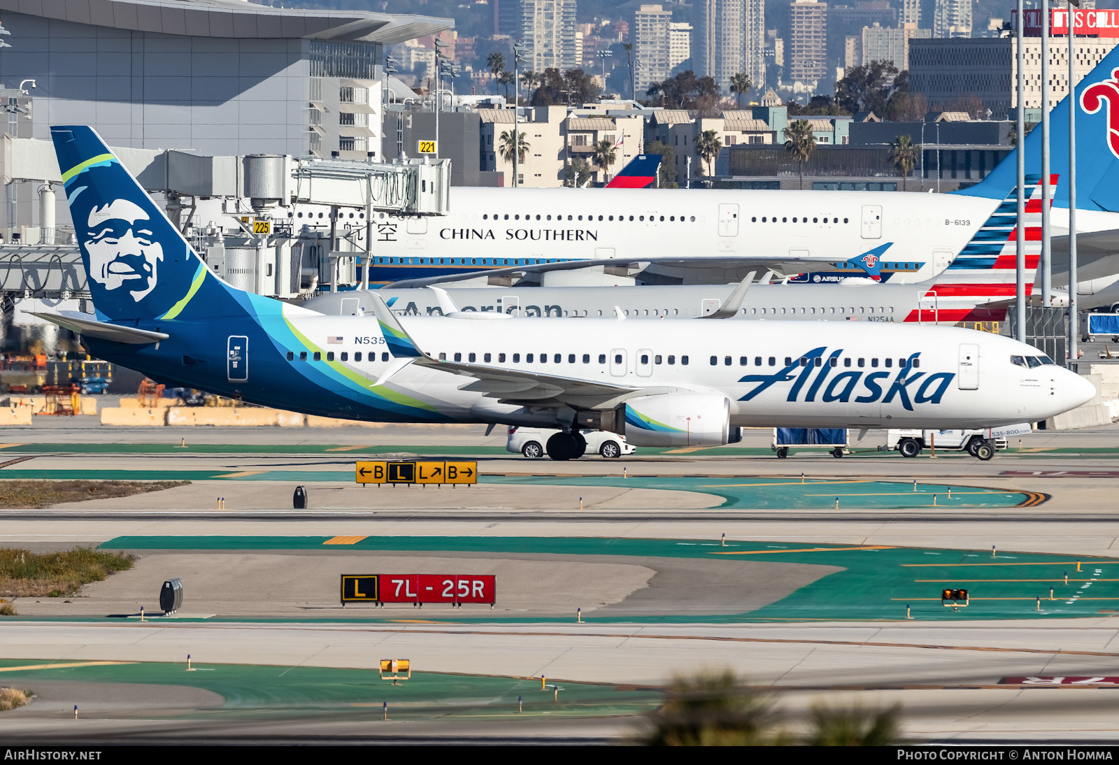 Aircraft Photo of N535AS | Boeing 737-890 | Alaska Airlines | AirHistory.net #452769