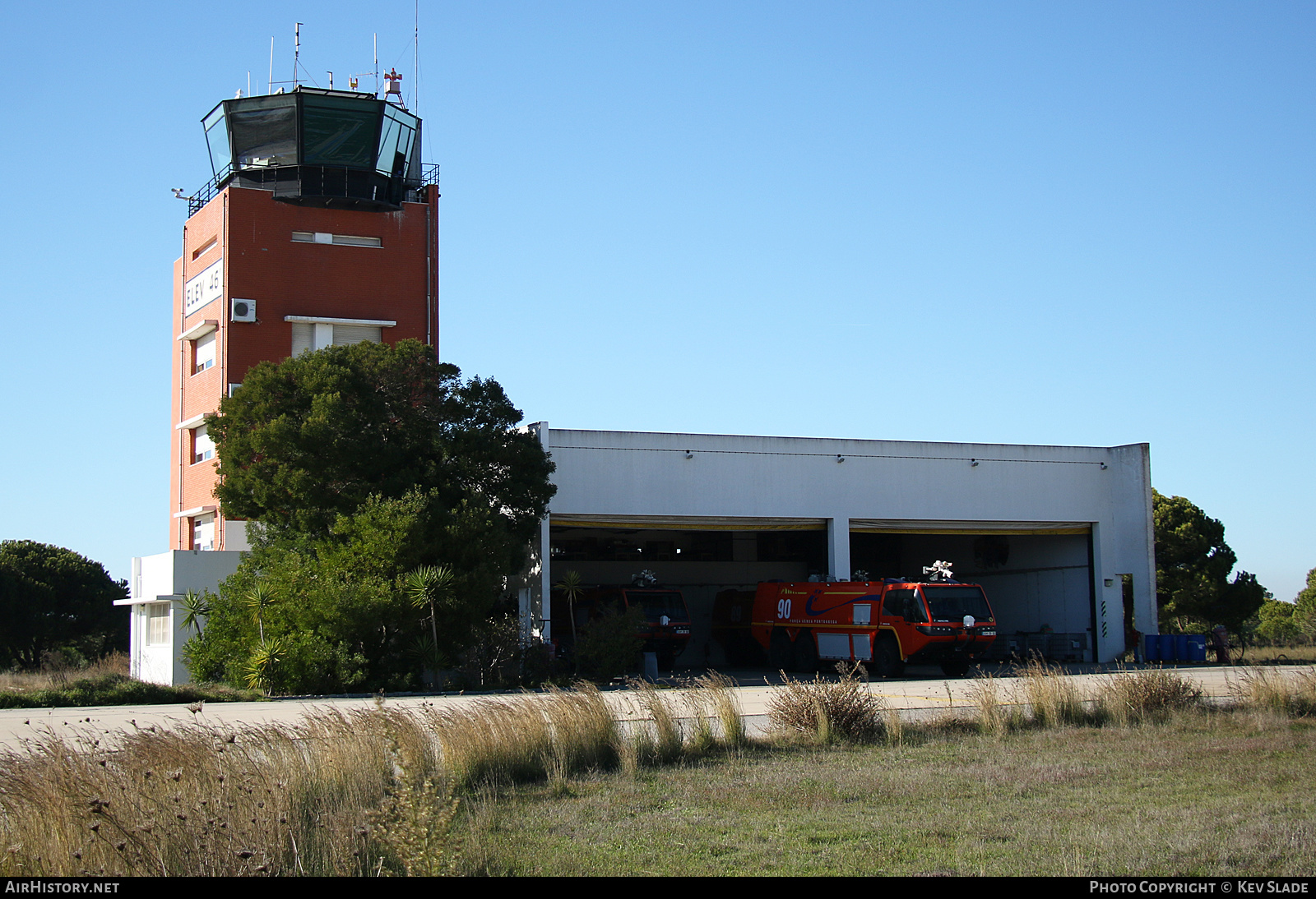 Airport photo of Montijo - Base Aérea BA6 (LPMT) in Portugal | AirHistory.net #452797