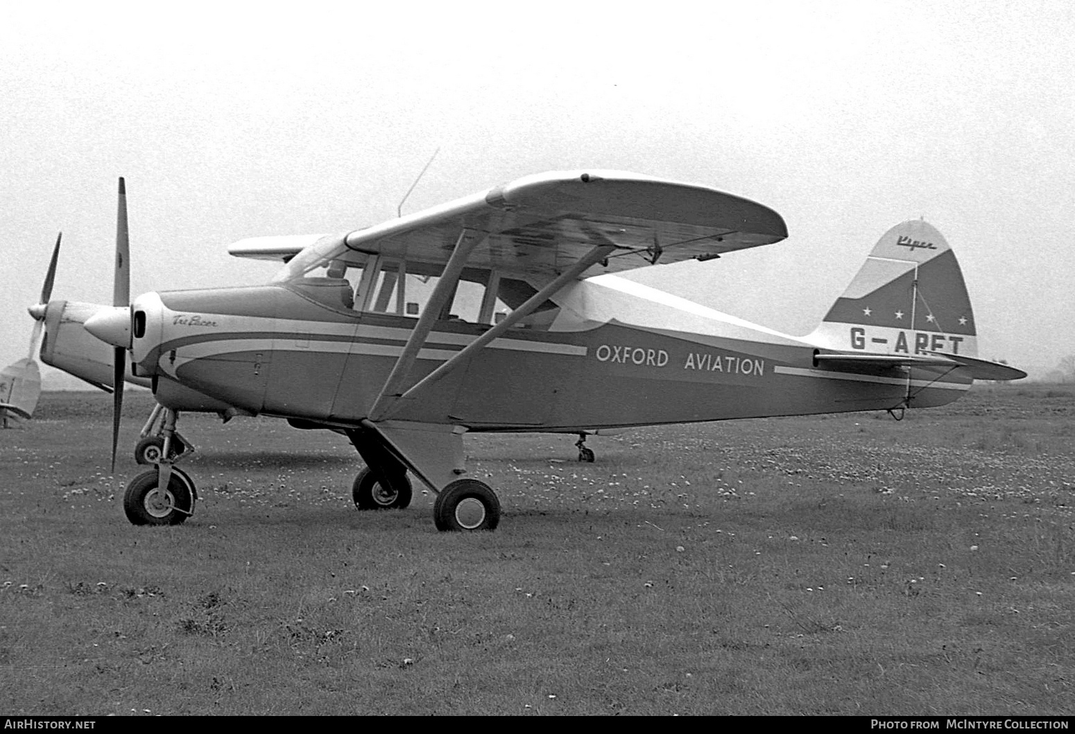 Aircraft Photo of G-ARET | Piper PA-22-160 Tri-Pacer | Oxford Aviation | AirHistory.net #452838