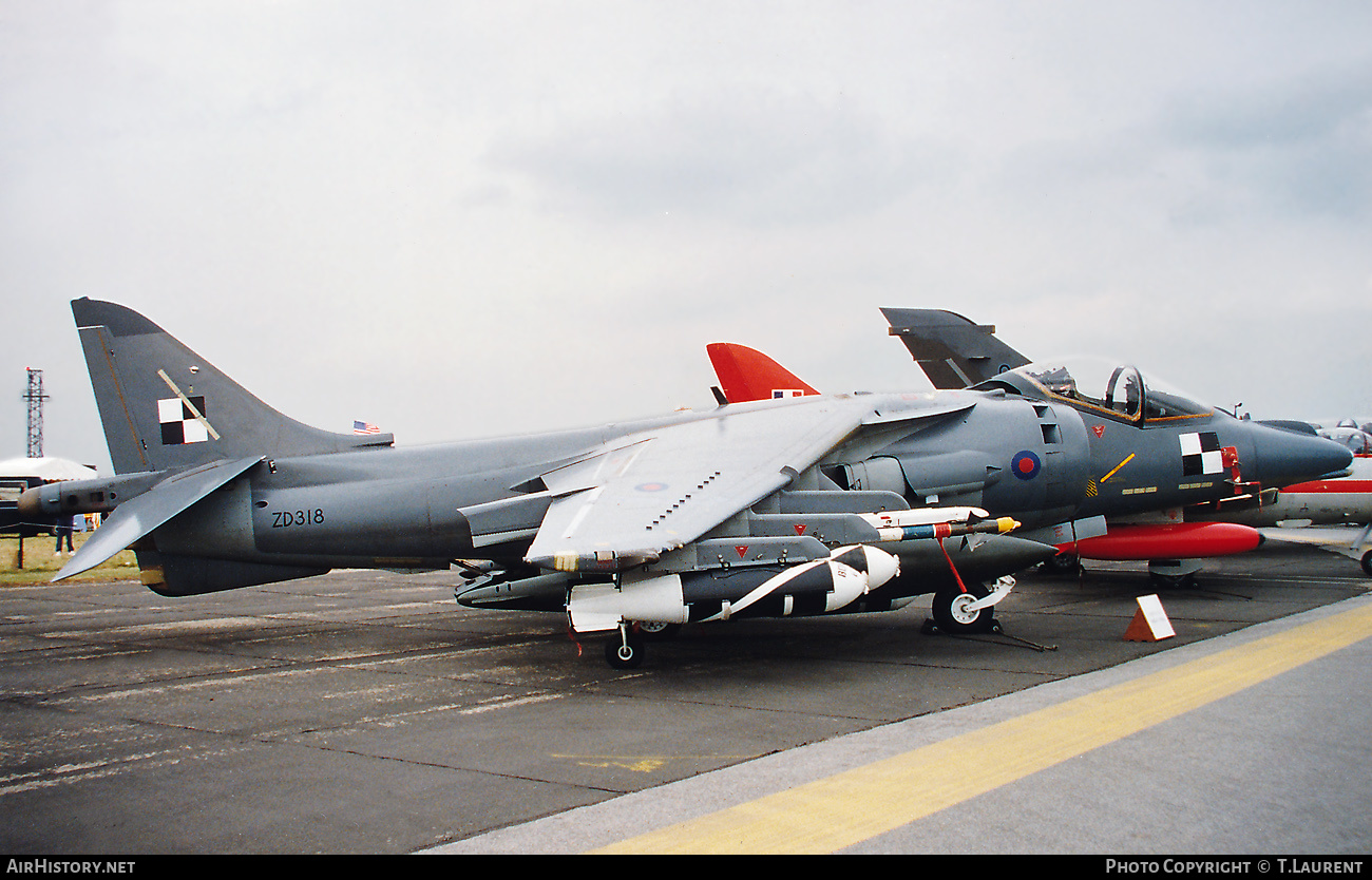Aircraft Photo of ZD318 | British Aerospace Harrier GR7A | UK - Air Force | AirHistory.net #452877