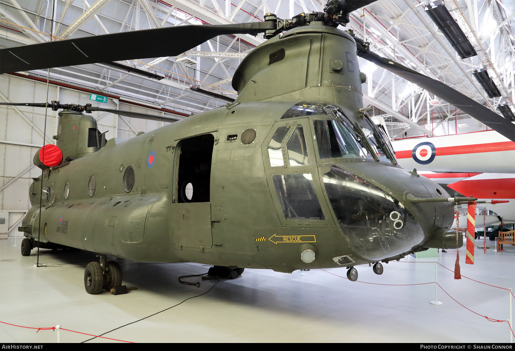 Aircraft Photo of ZA718 | Boeing Vertol Chinook HC6A | UK - Air Force | AirHistory.net #452902