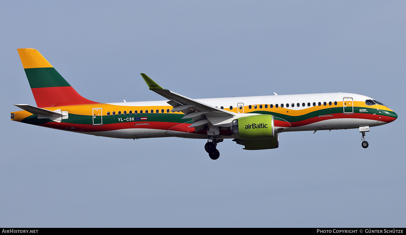 Aircraft Photo of YL-CSK | Airbus A220-371 (BD-500-1A11) | AirBaltic | AirHistory.net #452909