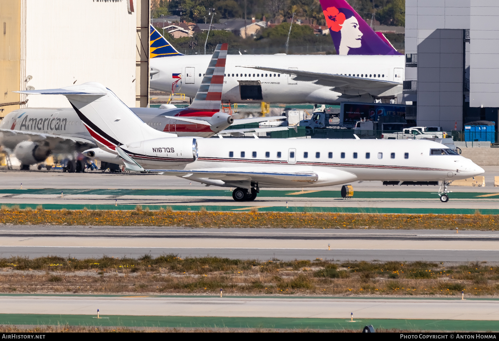 Aircraft Photo of N167QS | Bombardier Global 6000 (BD-700-1A10) | AirHistory.net #452932