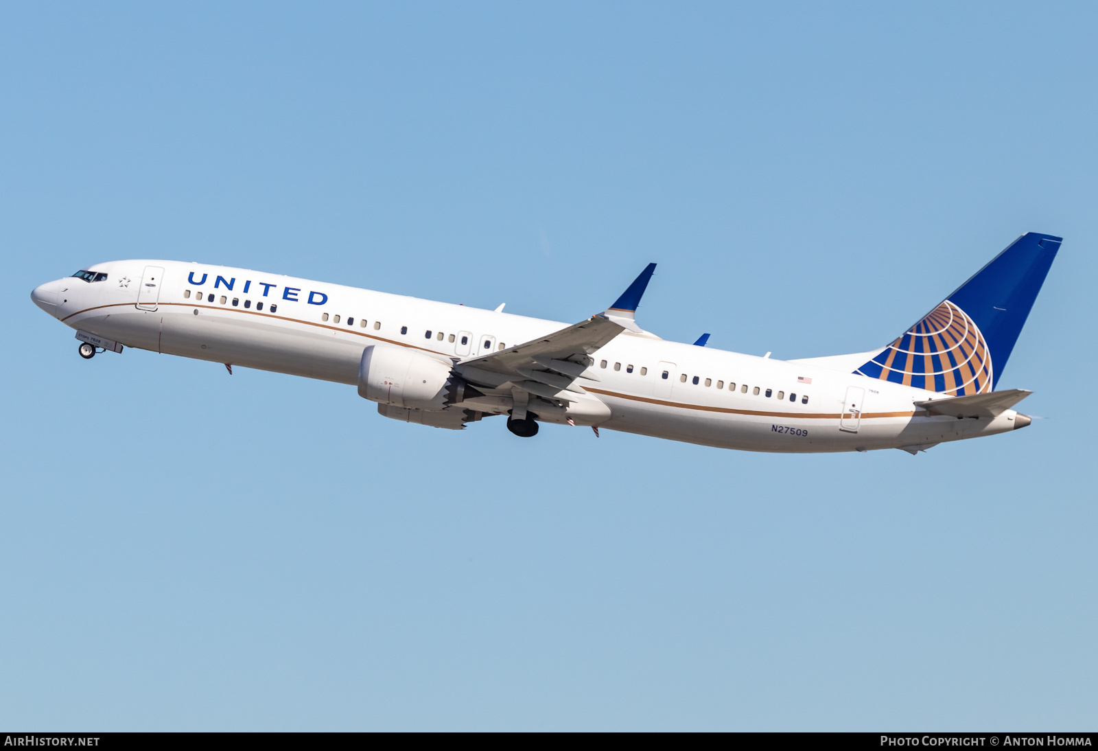 Aircraft Photo of N27509 | Boeing 737-9 Max 9 | United Airlines | AirHistory.net #452937