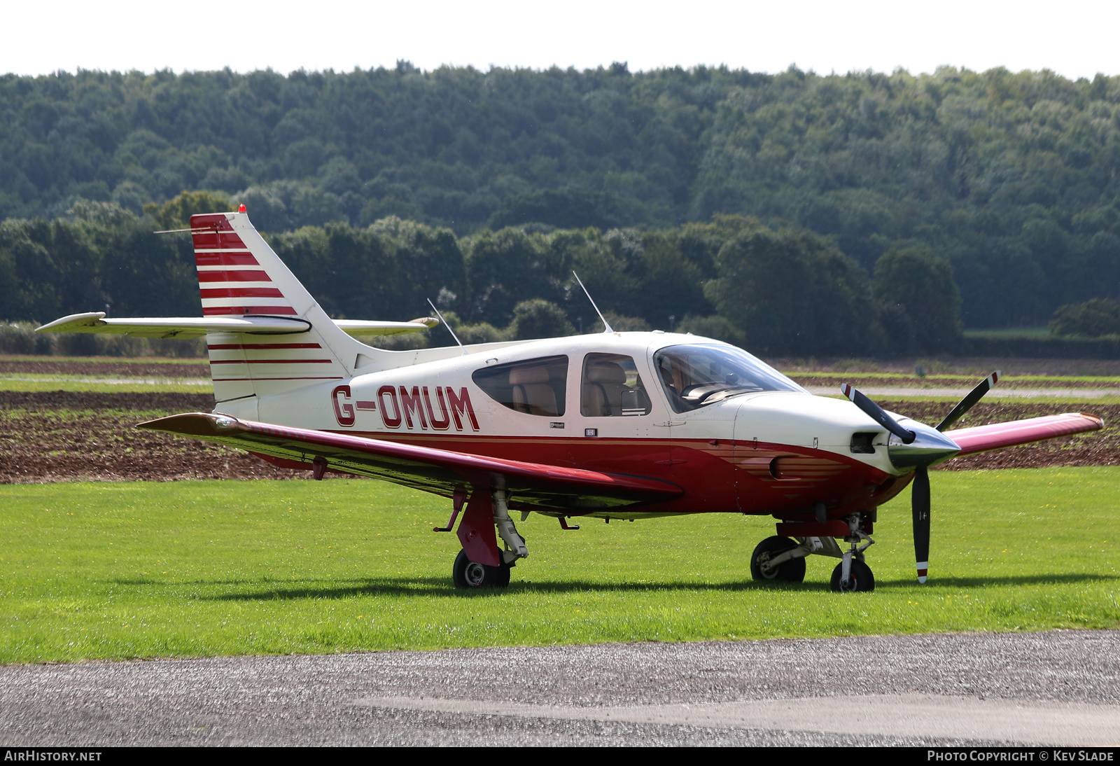 Aircraft Photo of G-OMUM | Rockwell Commander 114 | AirHistory.net #452964