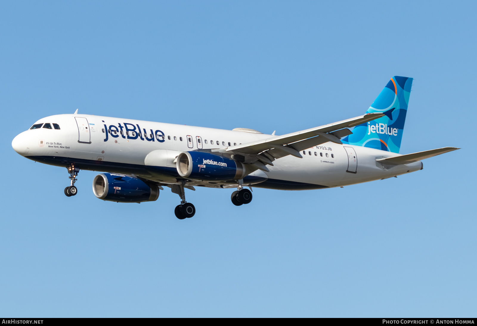Aircraft Photo of N703JB | Airbus A320-232 | JetBlue Airways | AirHistory.net #452982