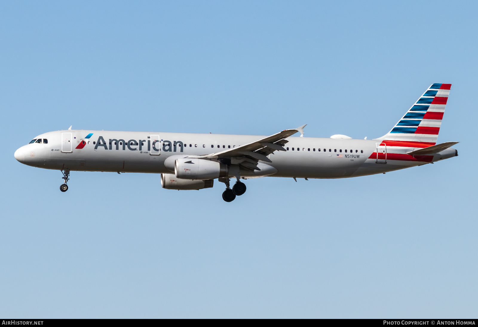 Aircraft Photo of N519UW | Airbus A321-231 | American Airlines | AirHistory.net #452991