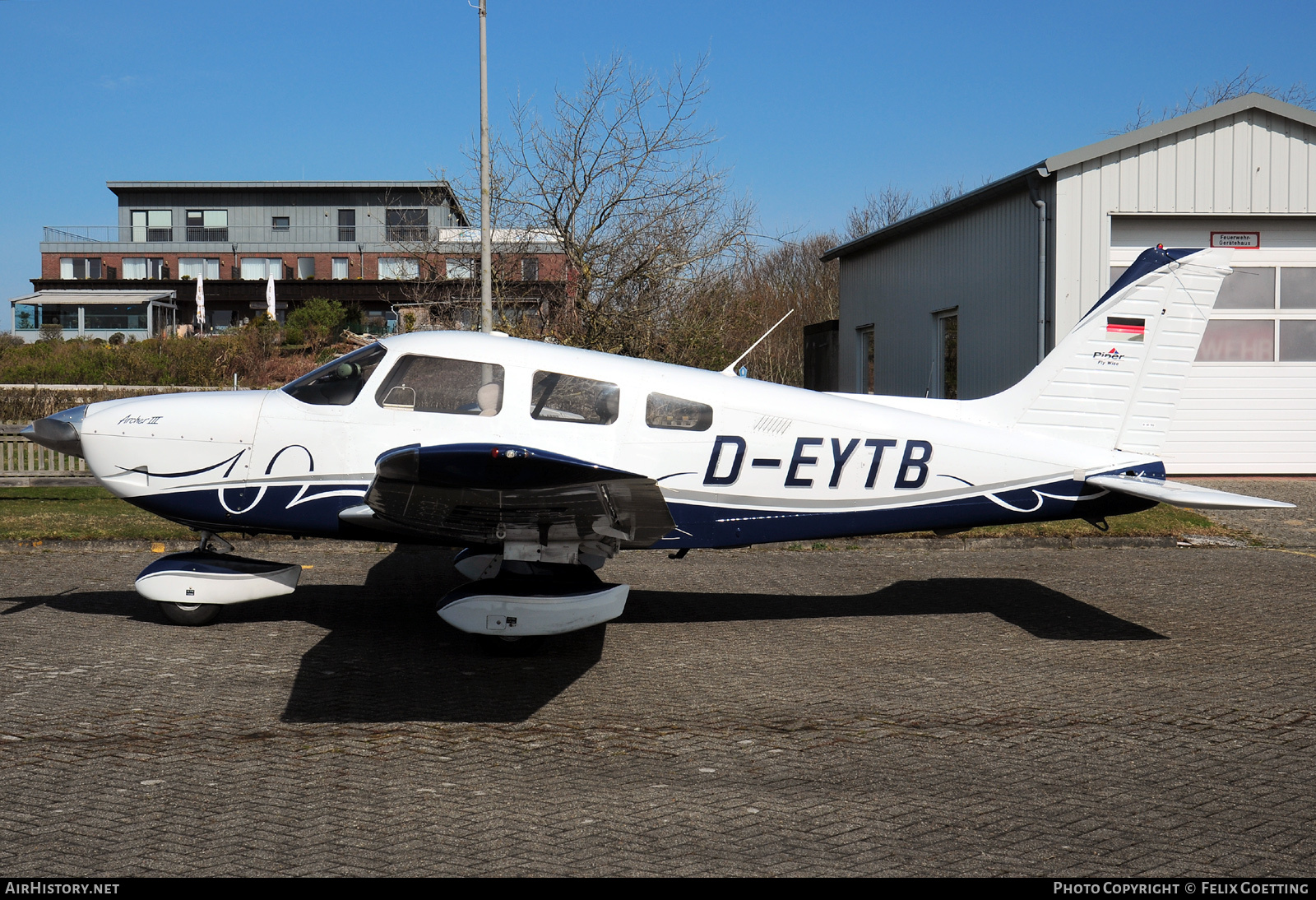 Aircraft Photo of D-EYTB | Piper PA-28-181 Archer III | AirHistory.net #453039
