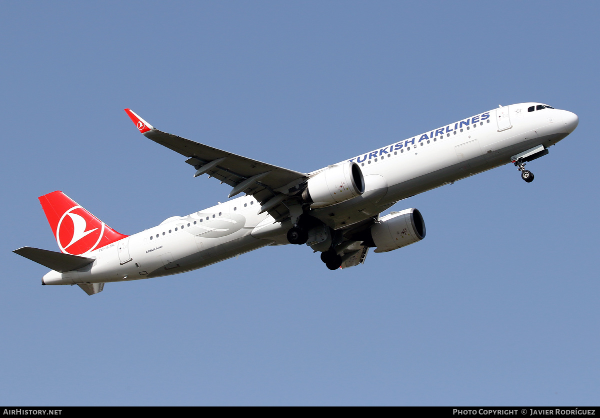Aircraft Photo of TC-LSL | Airbus A321-271NX | Turkish Airlines | AirHistory.net #453116