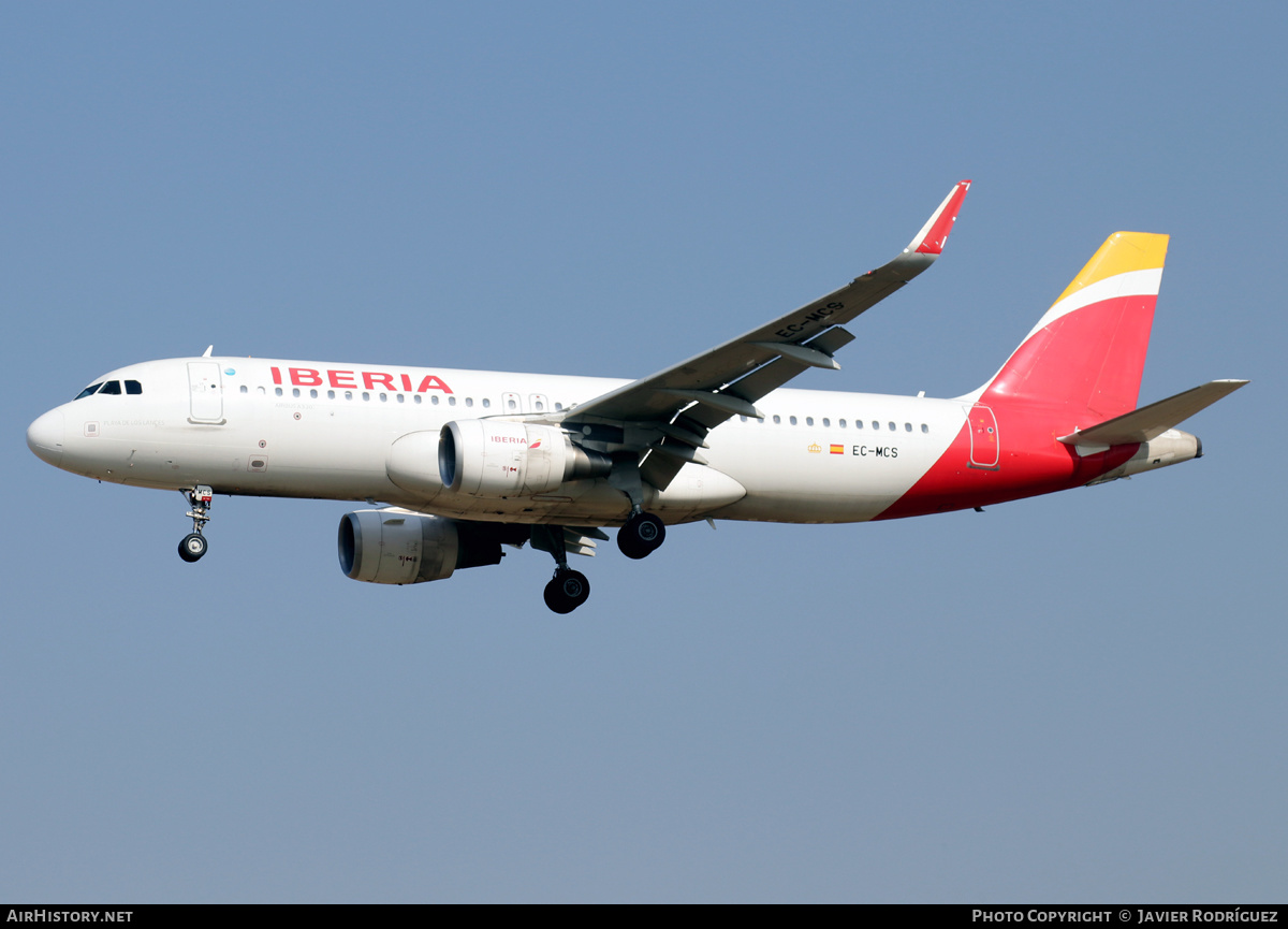 Aircraft Photo of EC-MCS | Airbus A320-216 | Iberia | AirHistory.net #453117